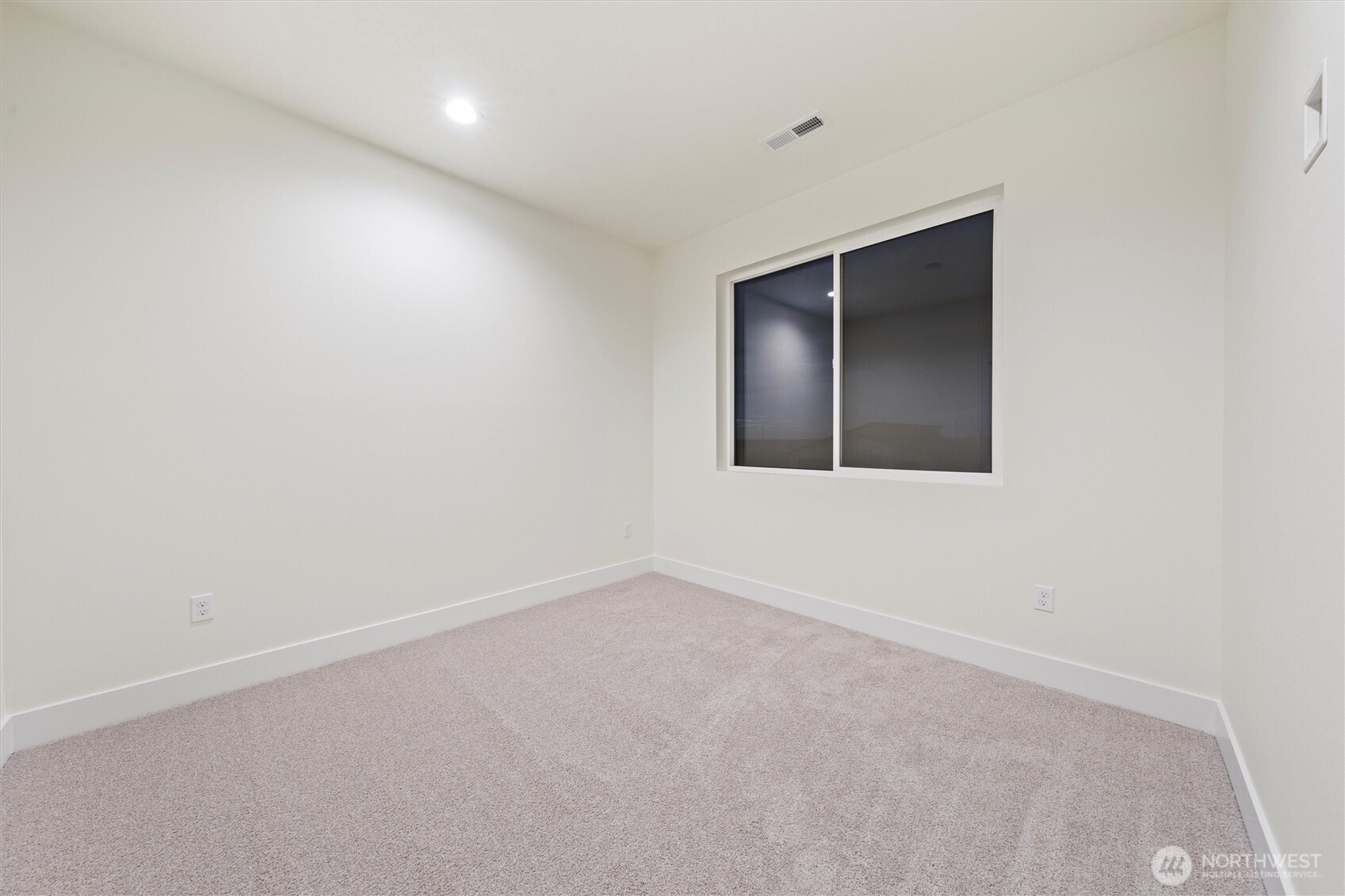 722 N Street Property Photo 39