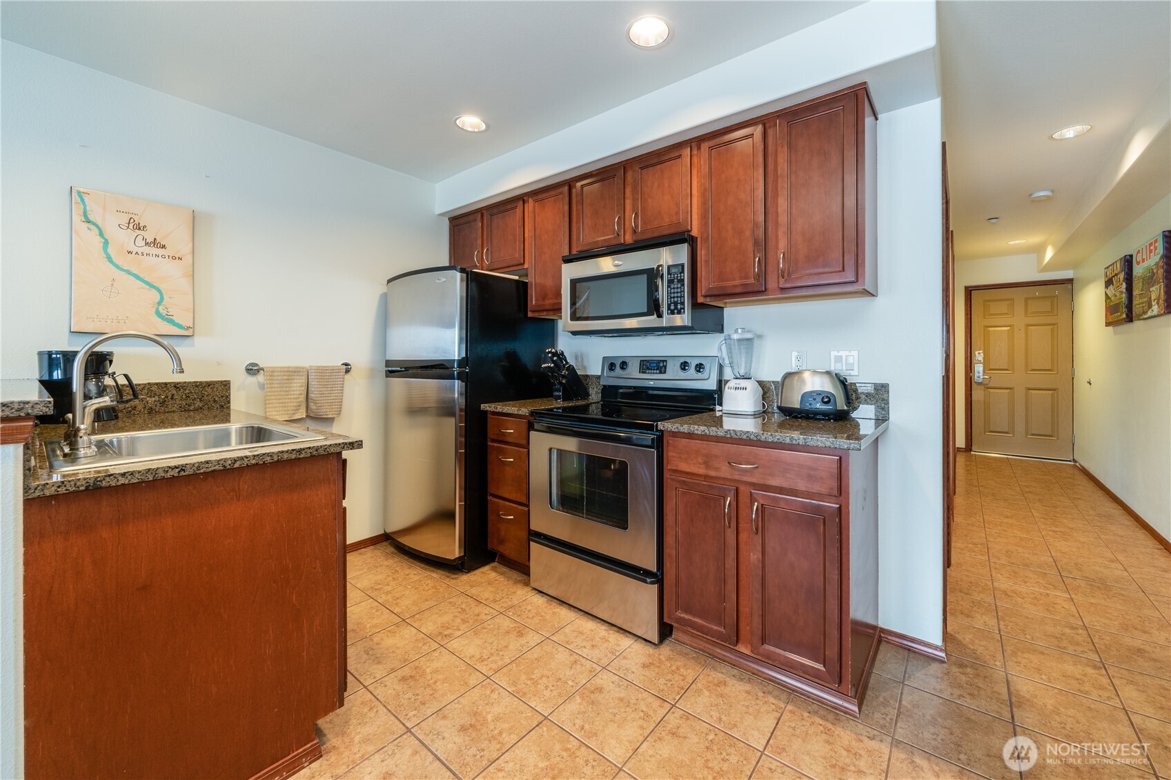 322 W Woodin Avenue 512 Property Photo 12