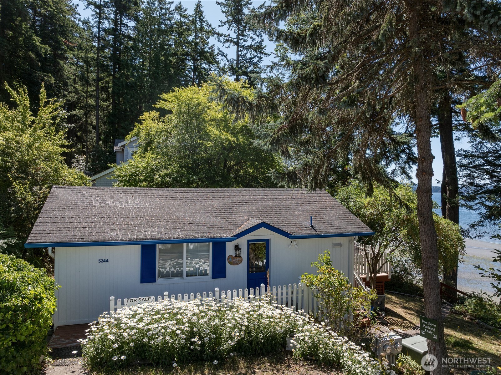 5244 Deer Harbor Road Property Photo 1