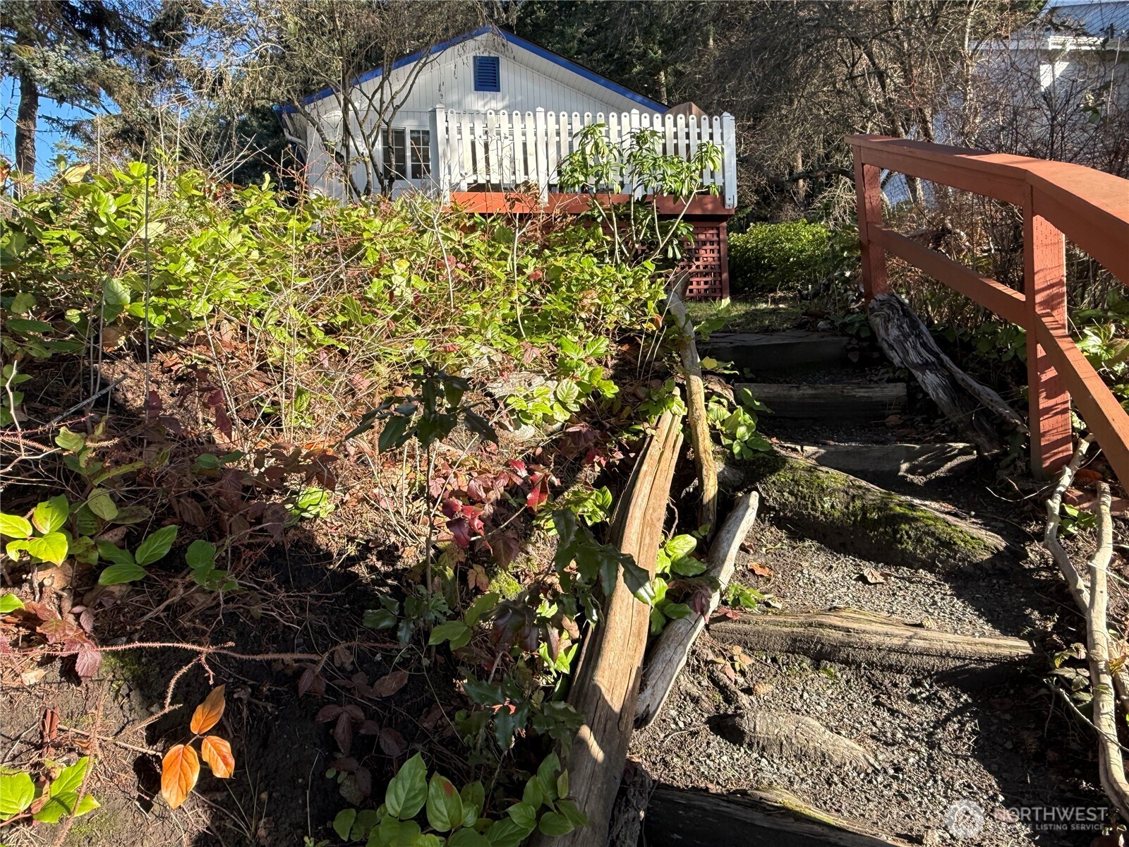 5244 Deer Harbor Road Property Photo 6