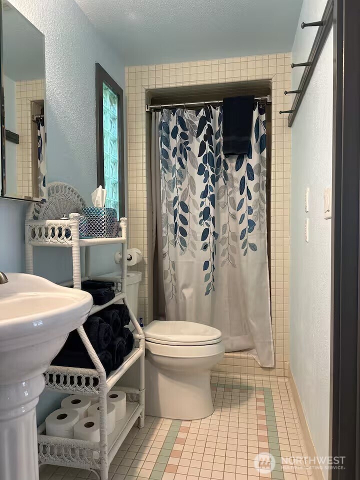 5244 Deer Harbor Road Property Photo 37