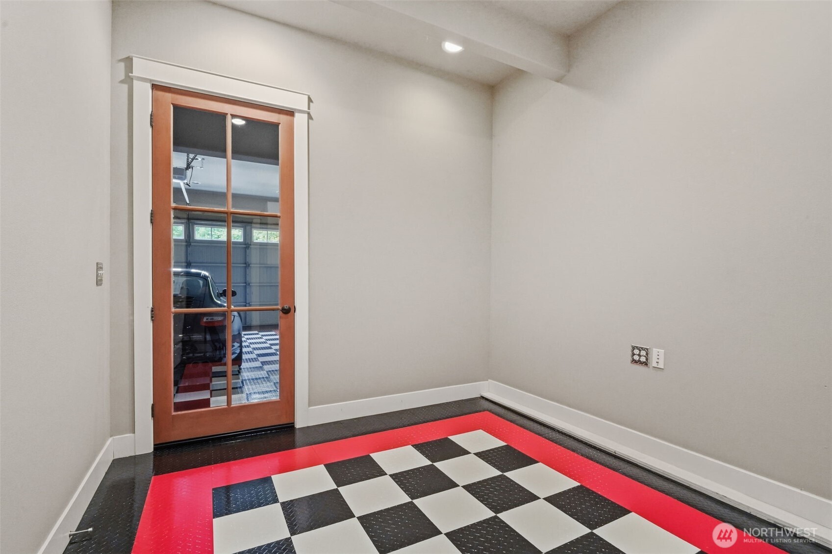 8856 Yarrow Court Property Photo 10