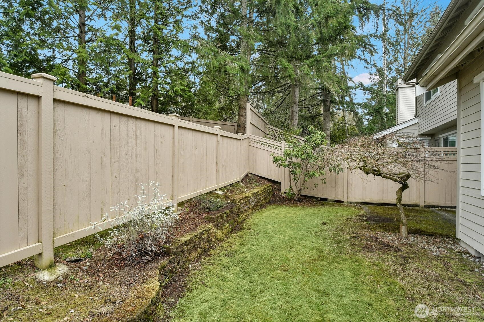 367 145th Place Property Photo 4