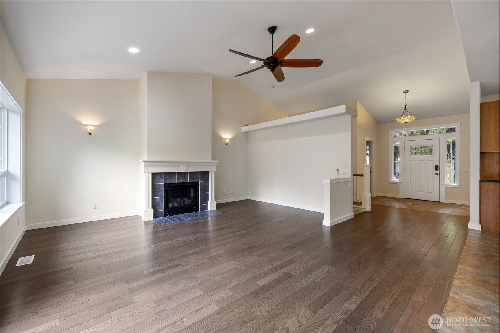 12106 109th Street Property Photo 5