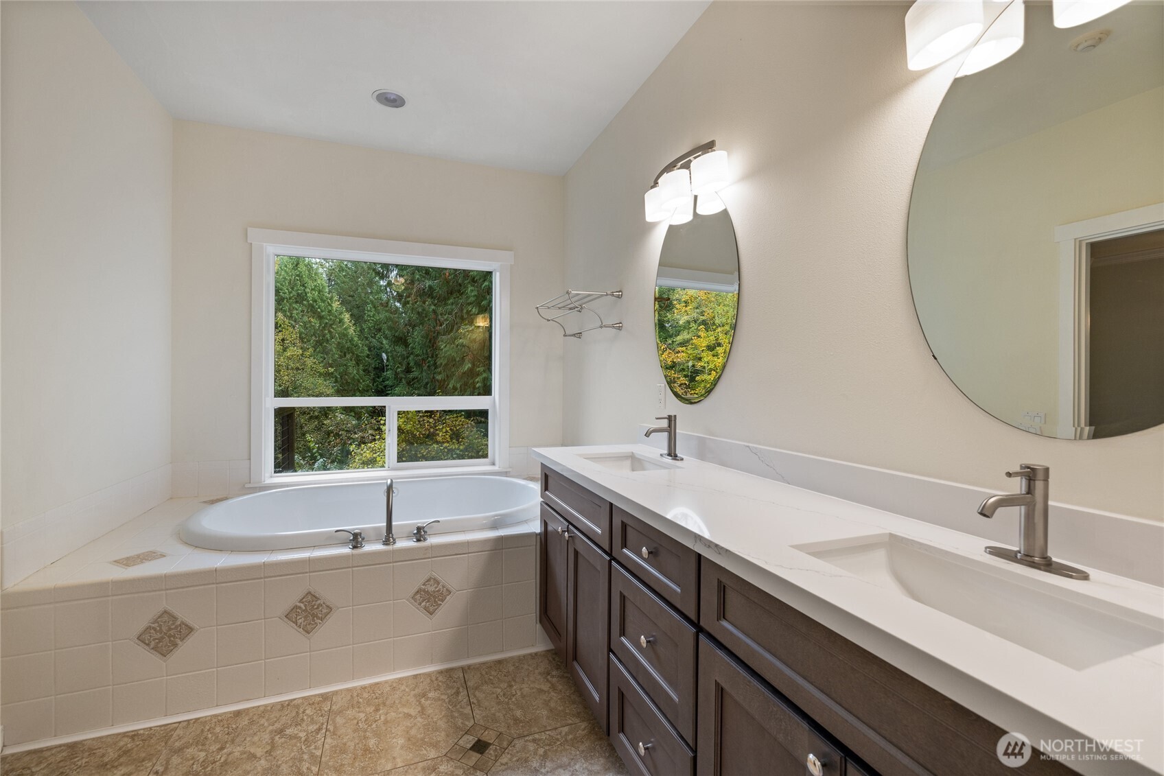 12106 109th Street Property Photo 17