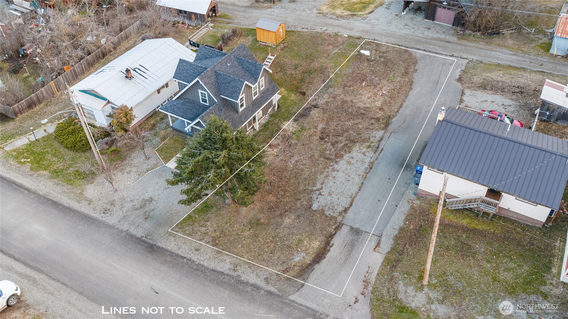 132 5th Street Property Photo 4