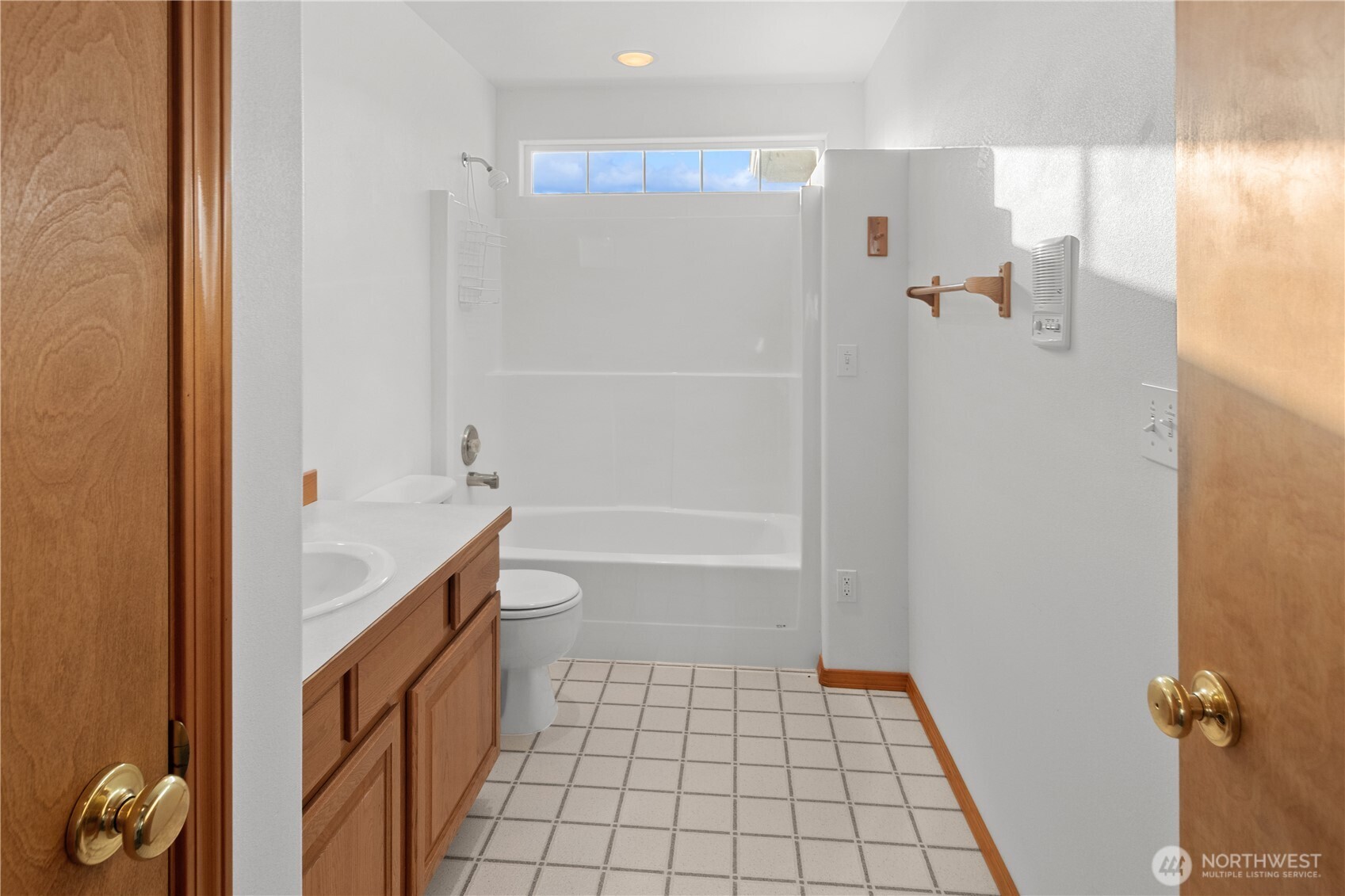 508 W 7th Avenue Property Photo 17