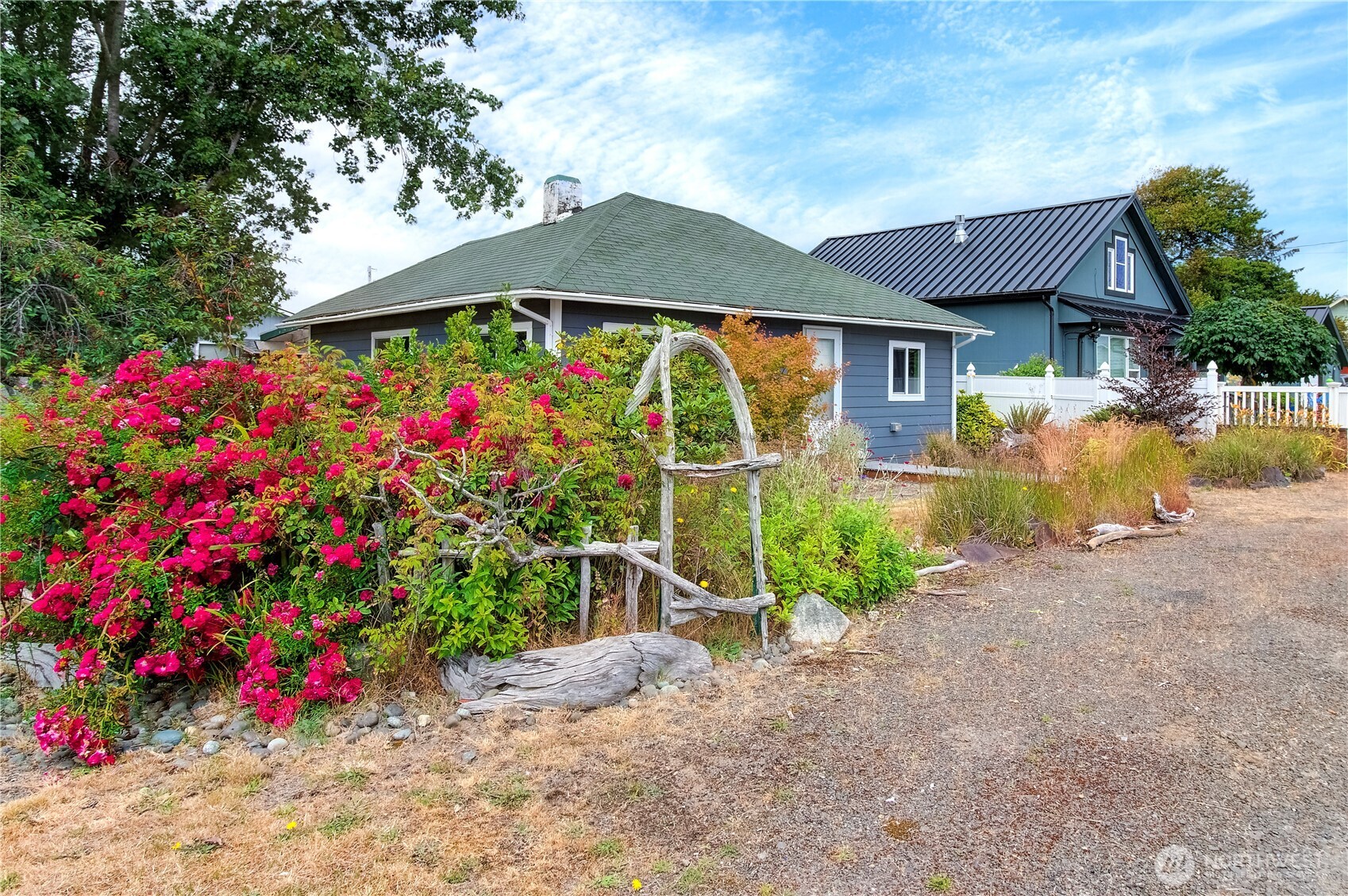 1501 262 Place Property Photo 3