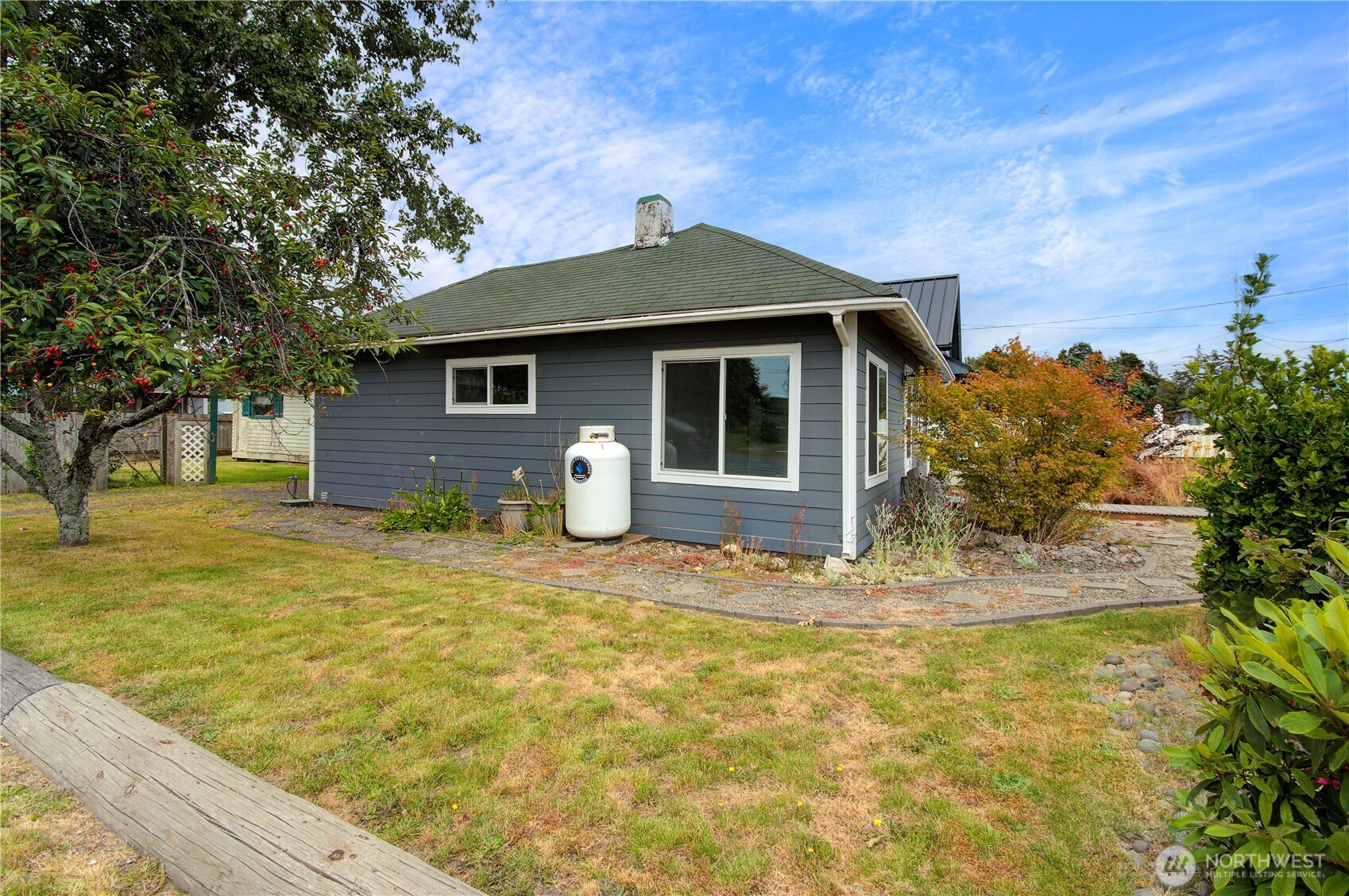 1501 262 Place Property Photo 5