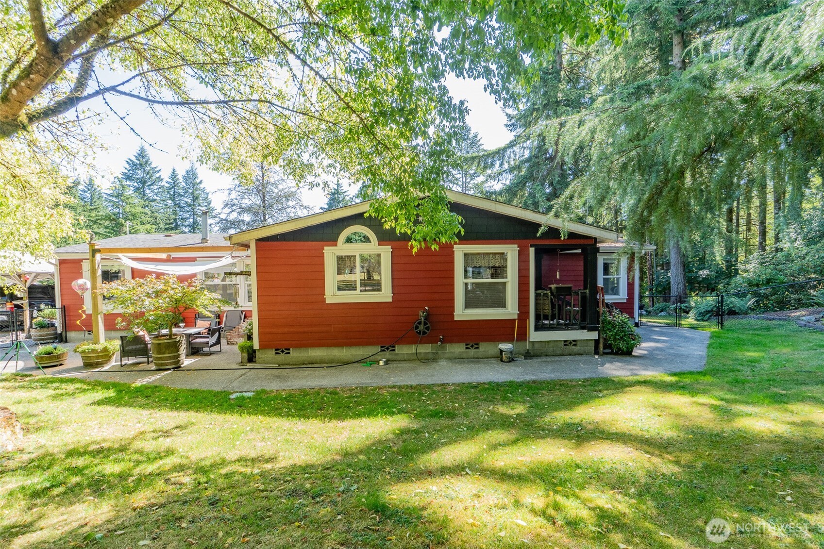 6740 101st Avenue Property Photo 4