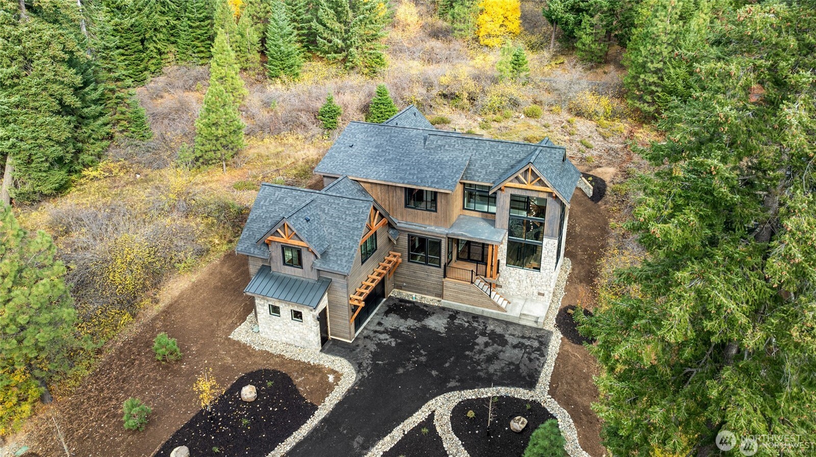 2040 Coal Mine Way Property Photo 28