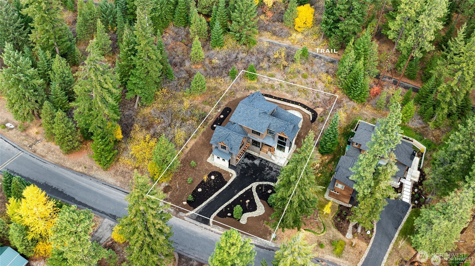 2040 Coal Mine Way Property Photo 29