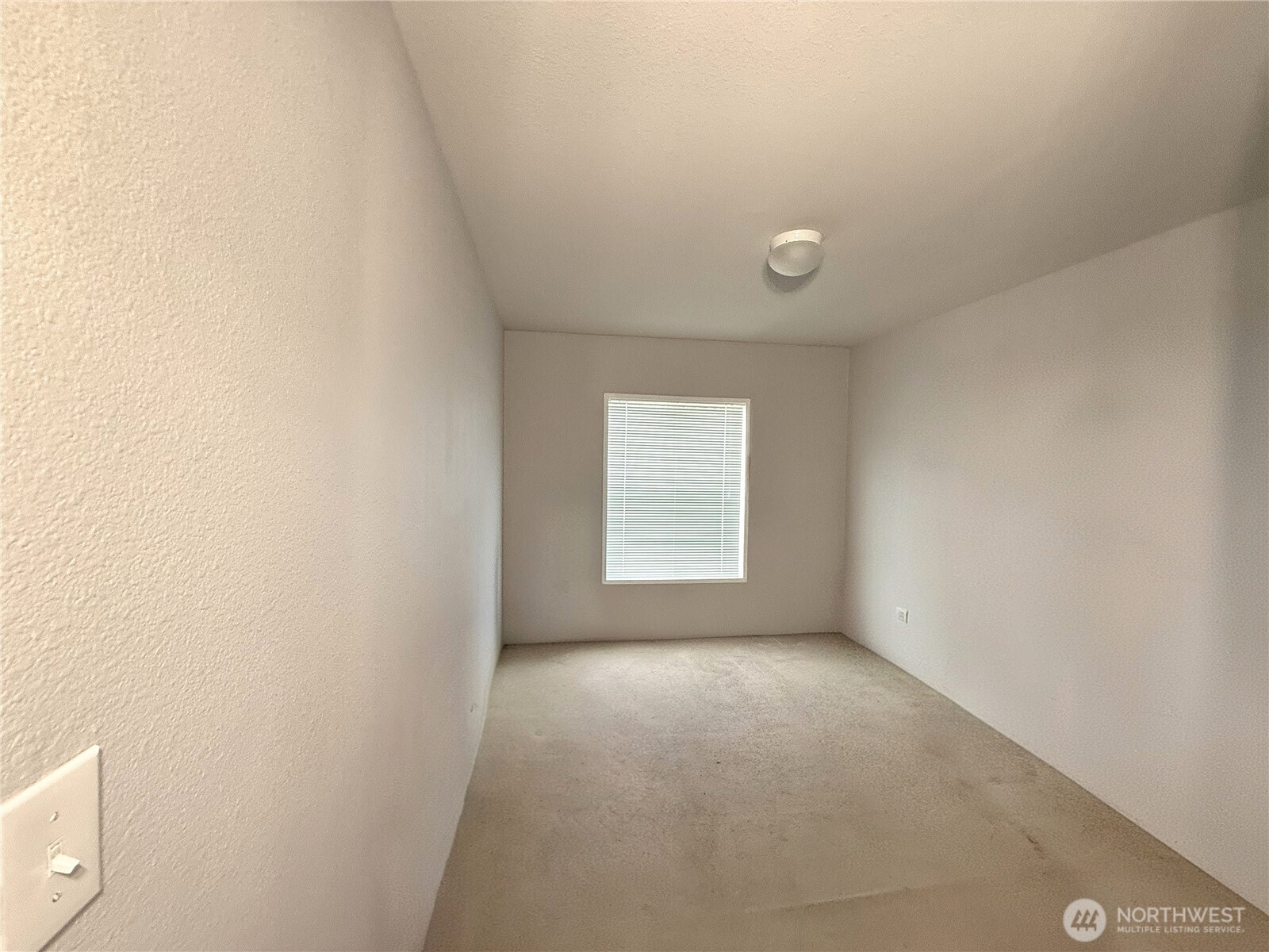 401 Peachtree Place Property Photo 19