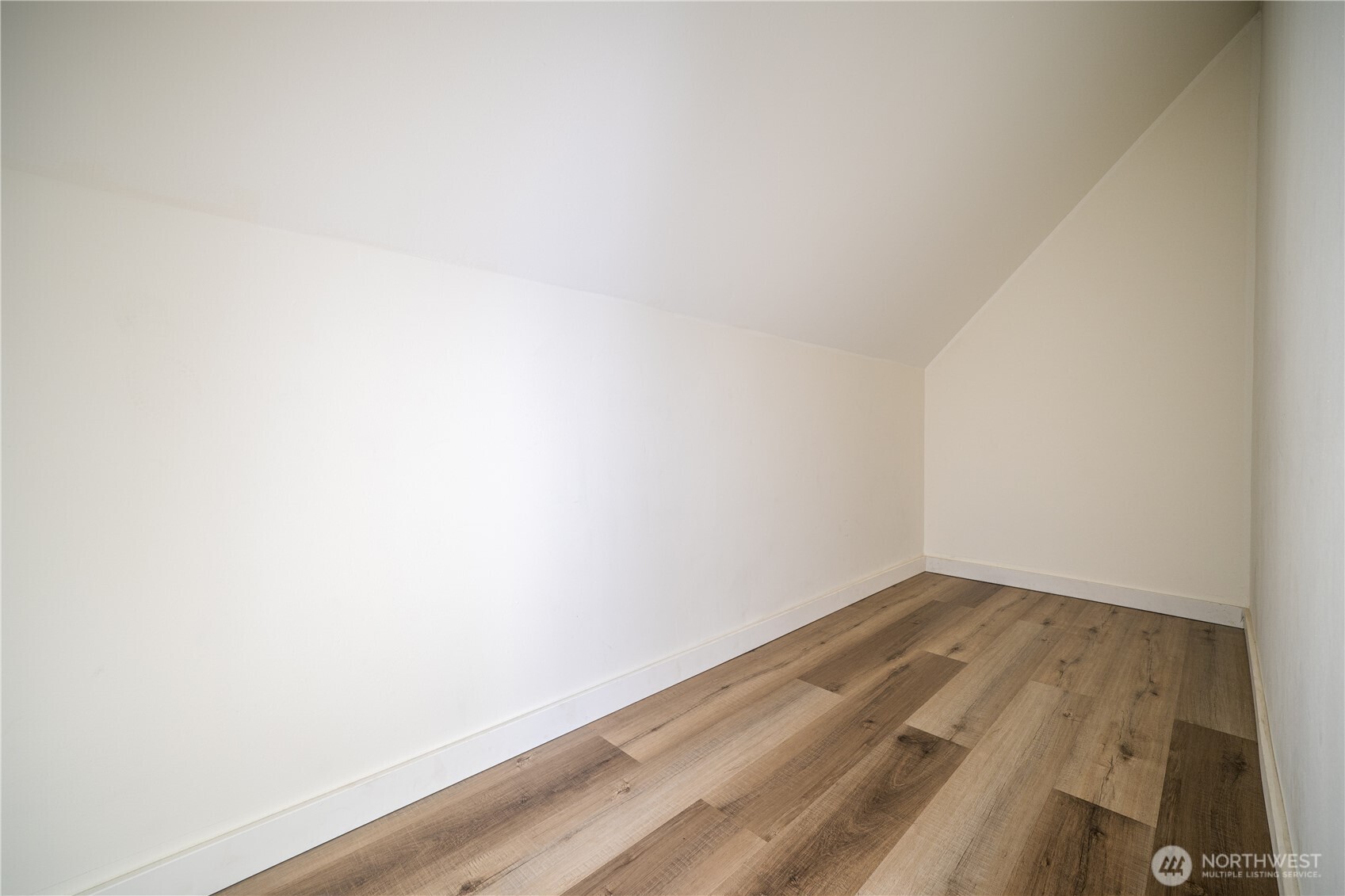 523 Mackinaw Lane Property Photo 25
