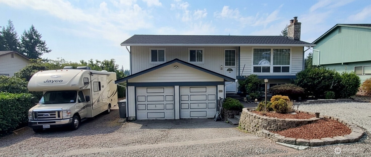 7655 Forest Ridge Drive Property Photo 1