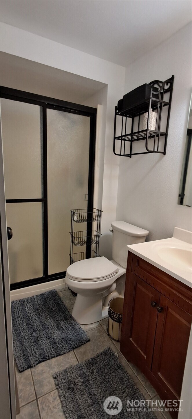 7655 Forest Ridge Drive Property Photo 13