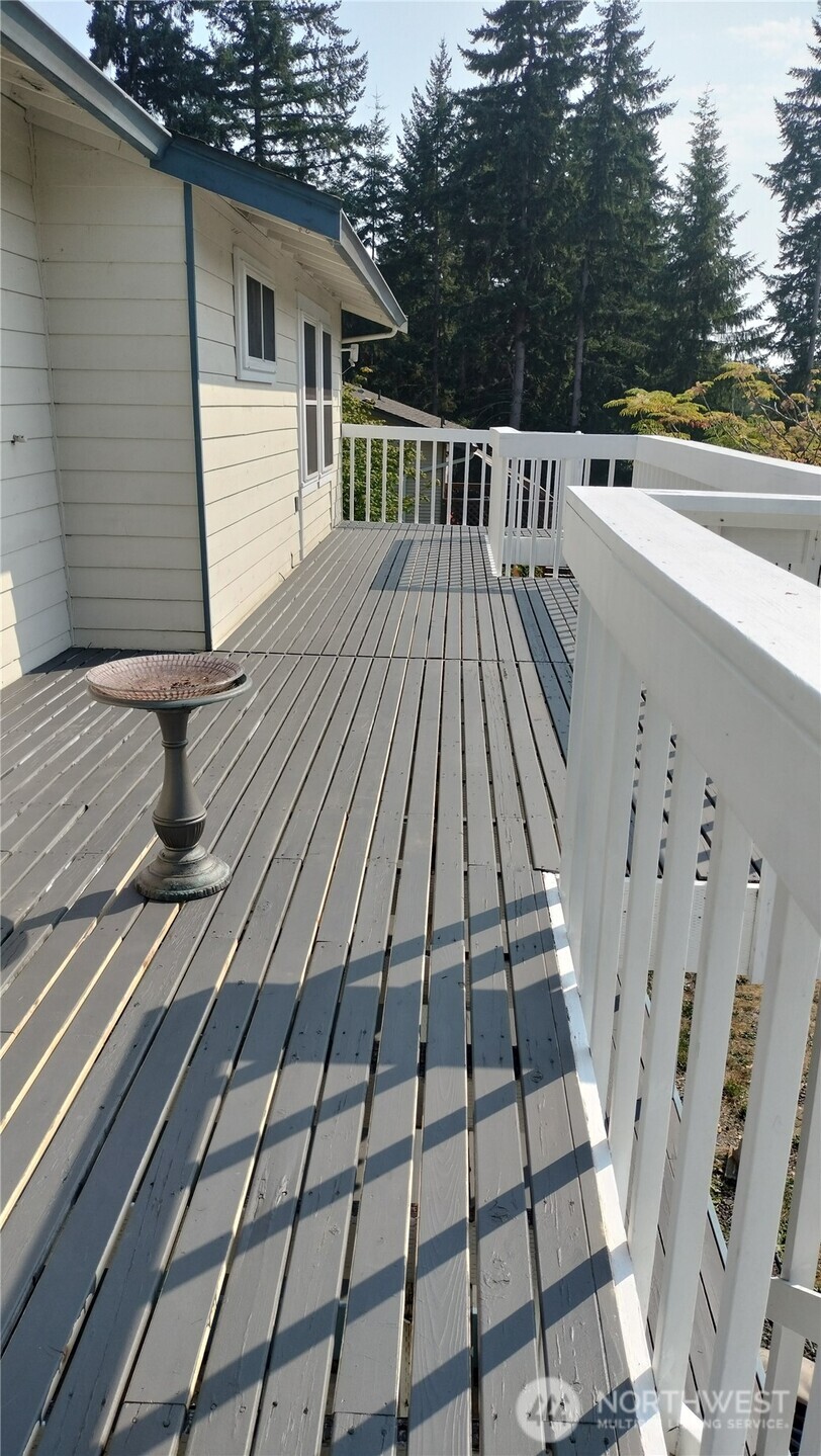 7655 Forest Ridge Drive Property Photo 15