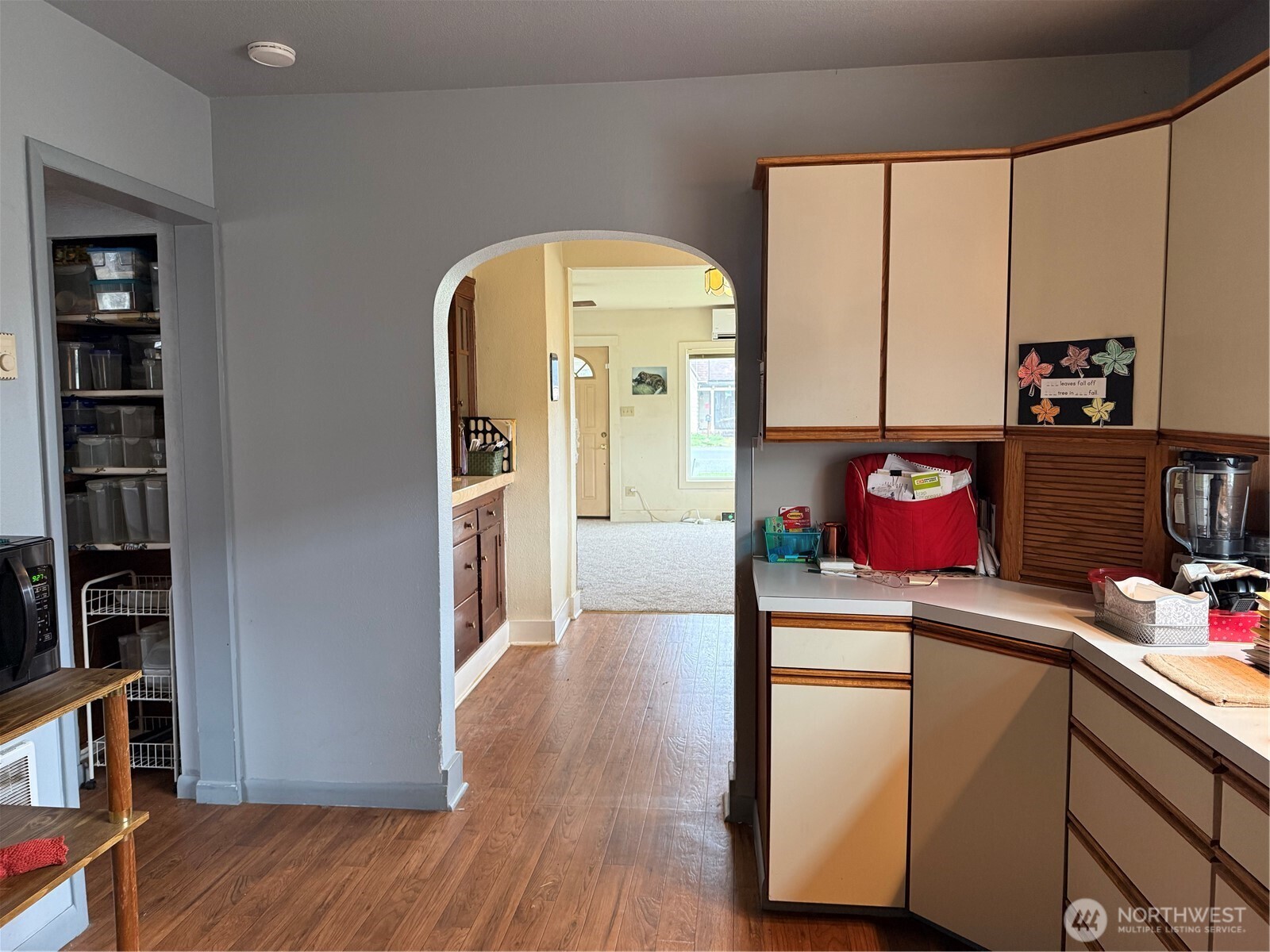 1907 Simpson Avenue Property Photo 8