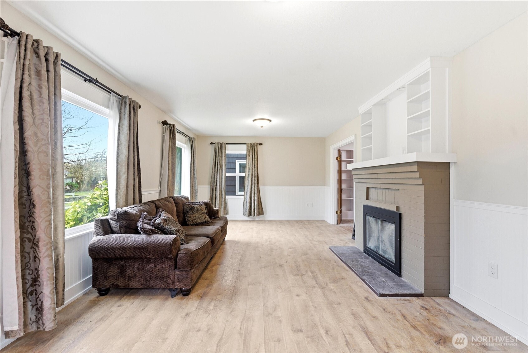1027 Wetmore Property Photo 5