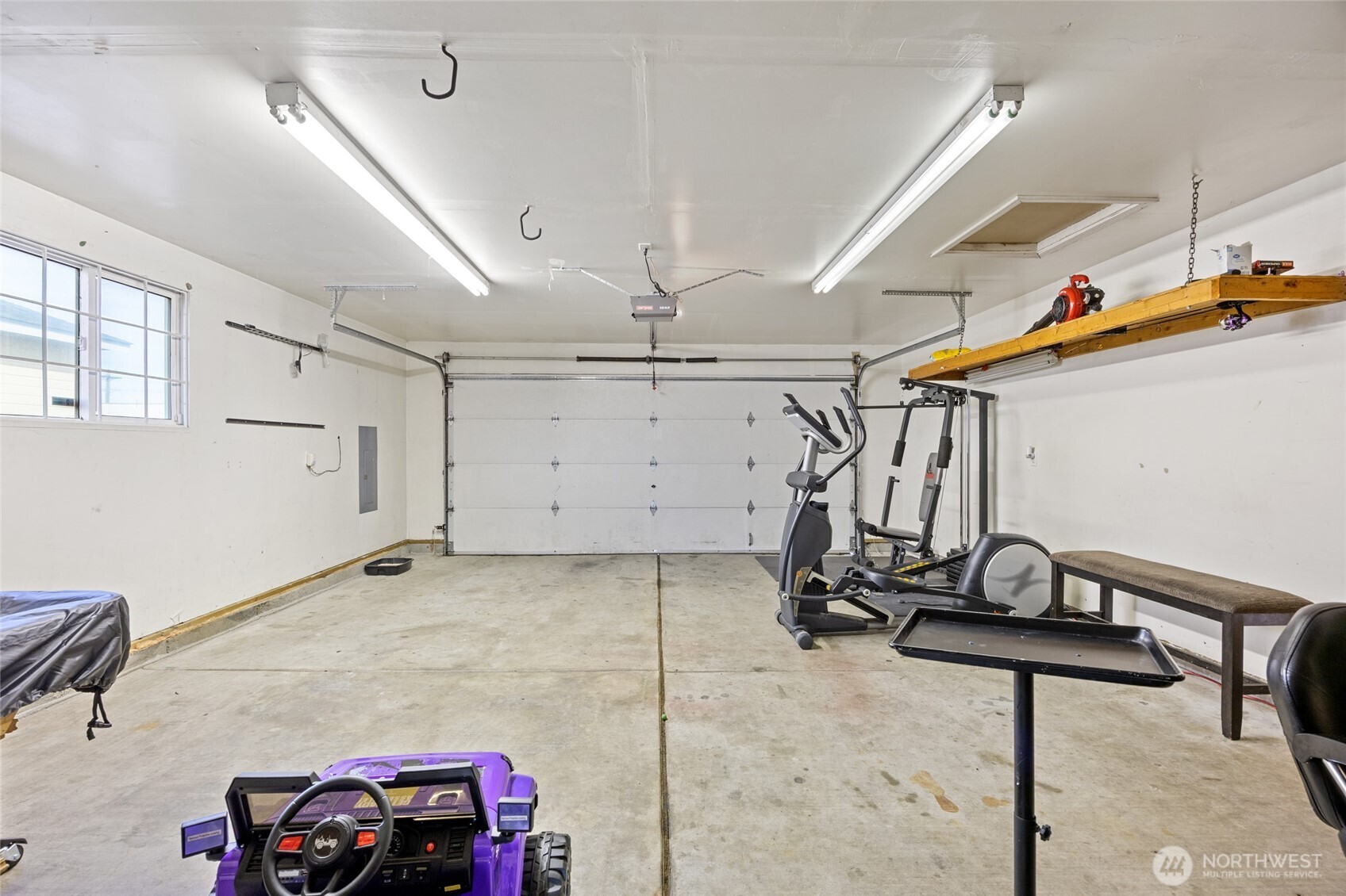 1215 Lowry St Property Photo 15