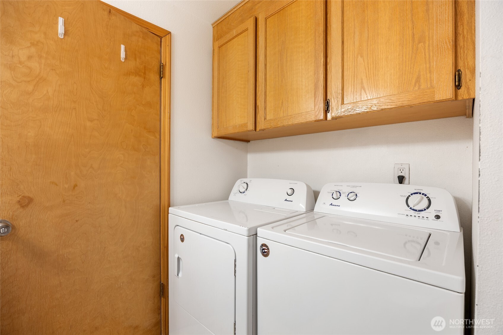 1215 Lowry St Property Photo 22