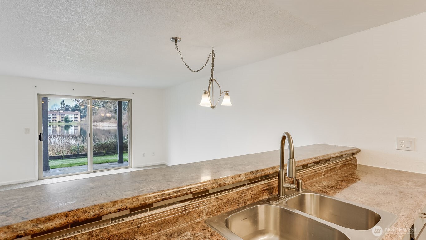 31003 14th Avenue D 13 Property Photo 11