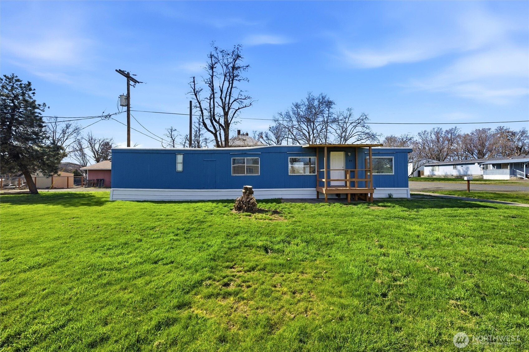 200 W First Property Photo 3