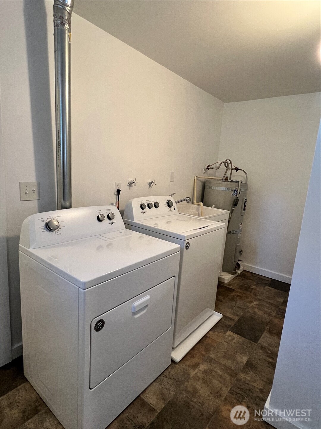 12317 35th Avenue Property Photo 9