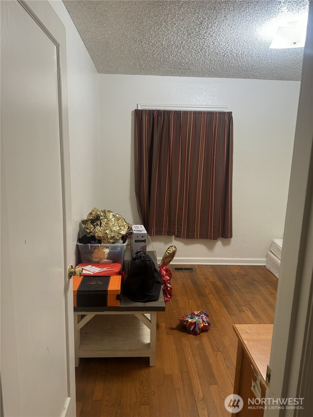 4503 E E Street Property Photo 4