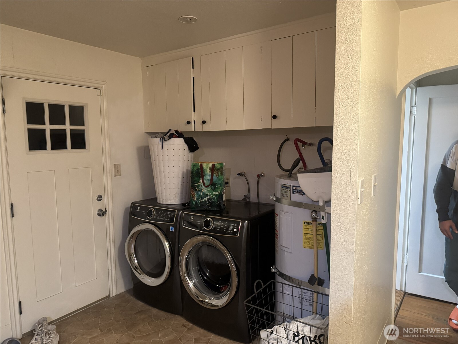 4503 E E Street Property Photo 10