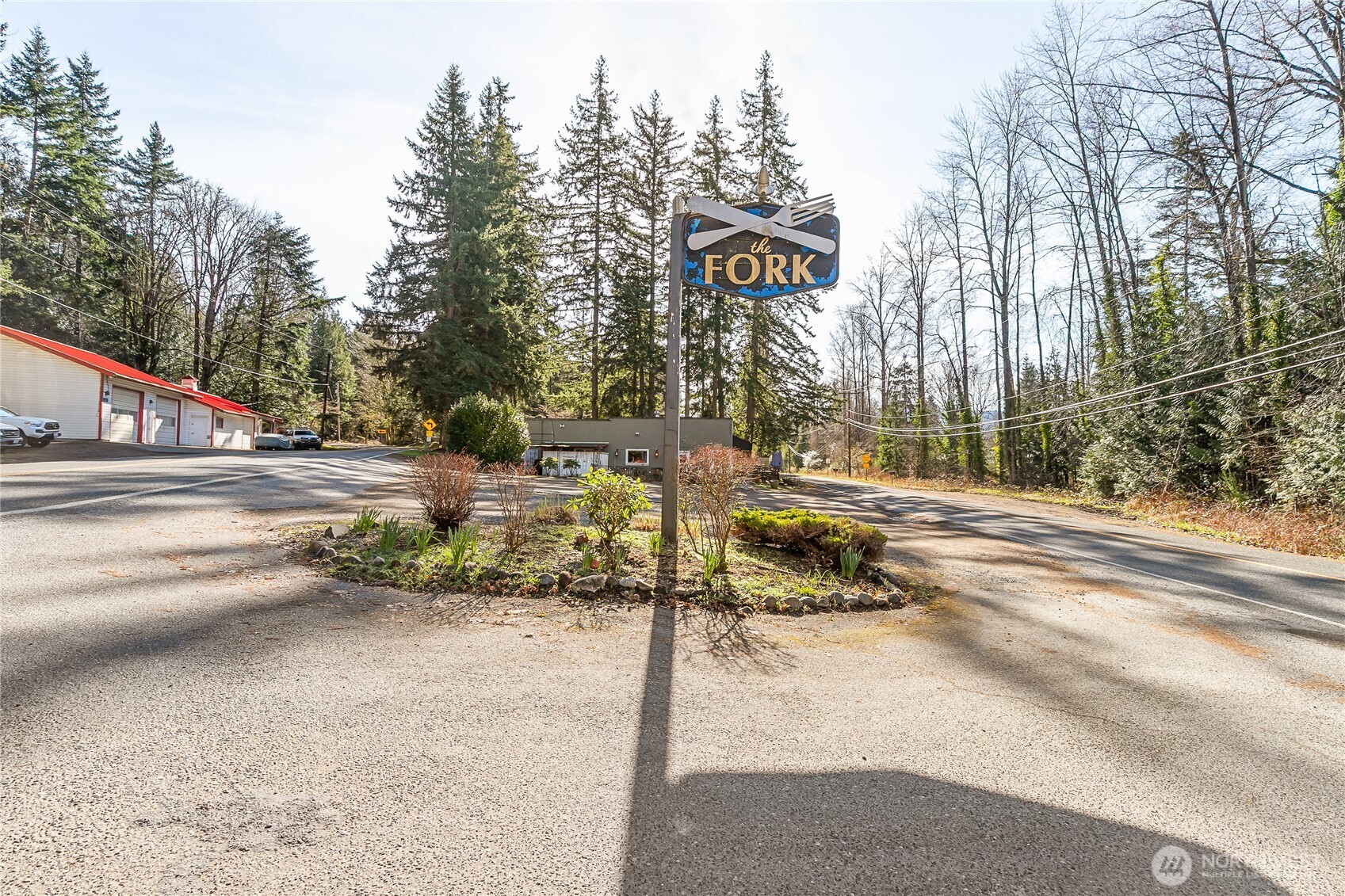 2530 Northshore Road Property Photo 1