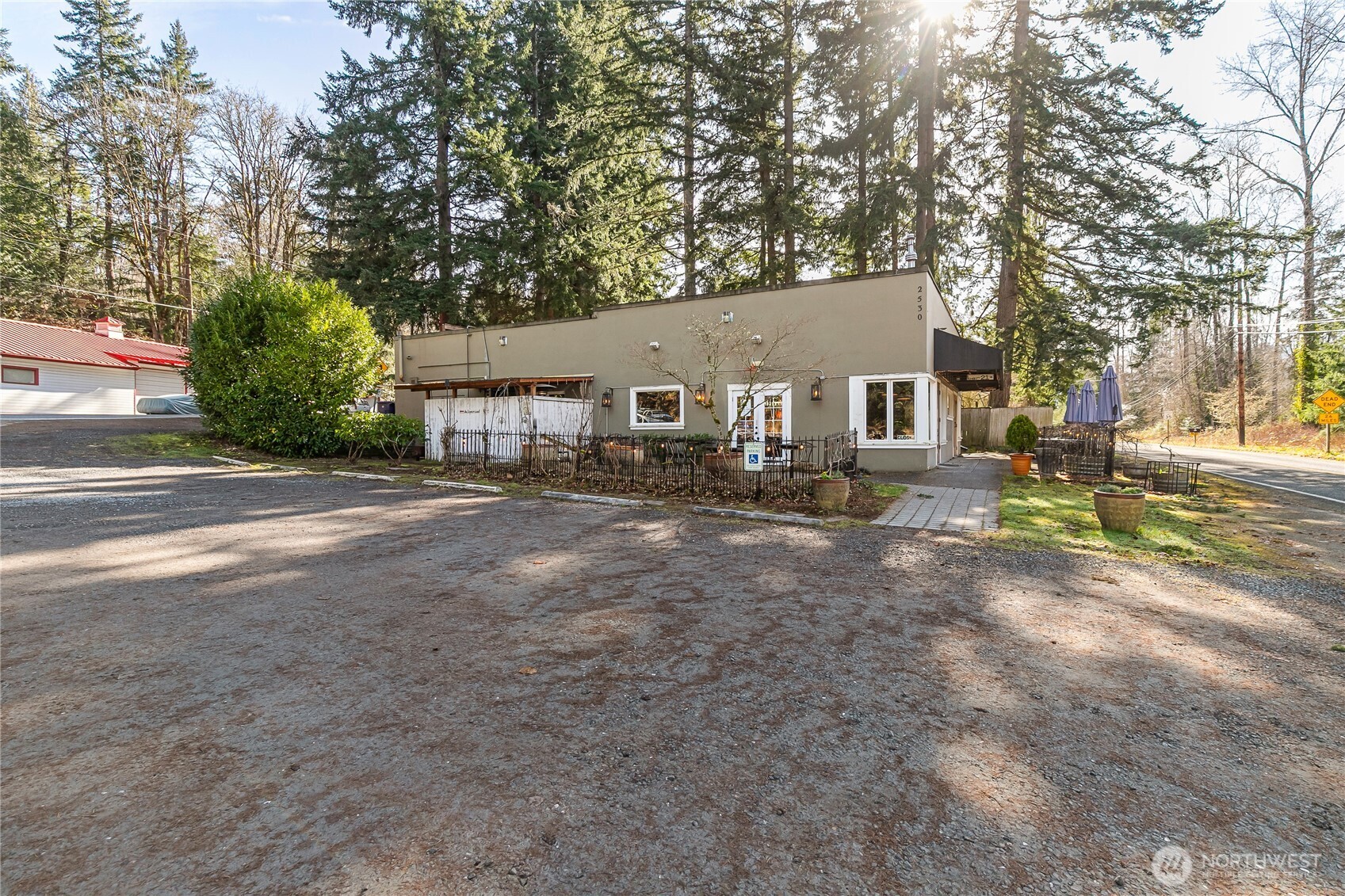 2530 Northshore Road Property Photo 2