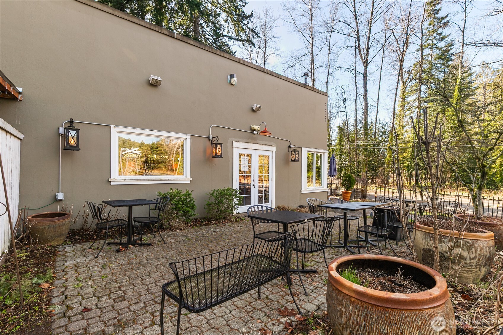 2530 Northshore Road Property Photo 7