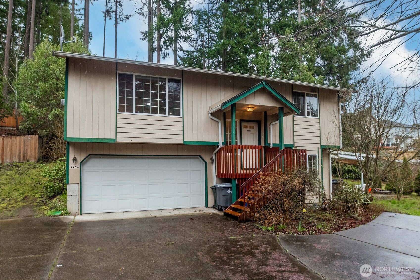 7734 183rd Avenue Property Photo 1