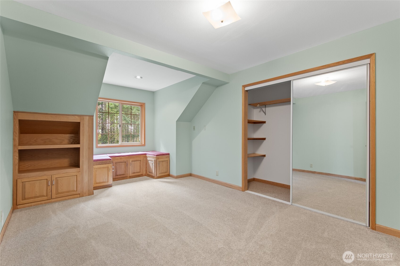 860 Hunt Road Property Photo 22