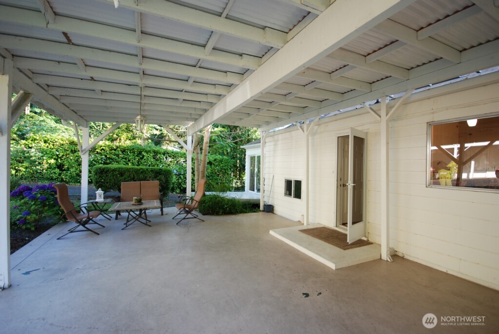 4610 Lake Wa Boulevard Property Photo 12