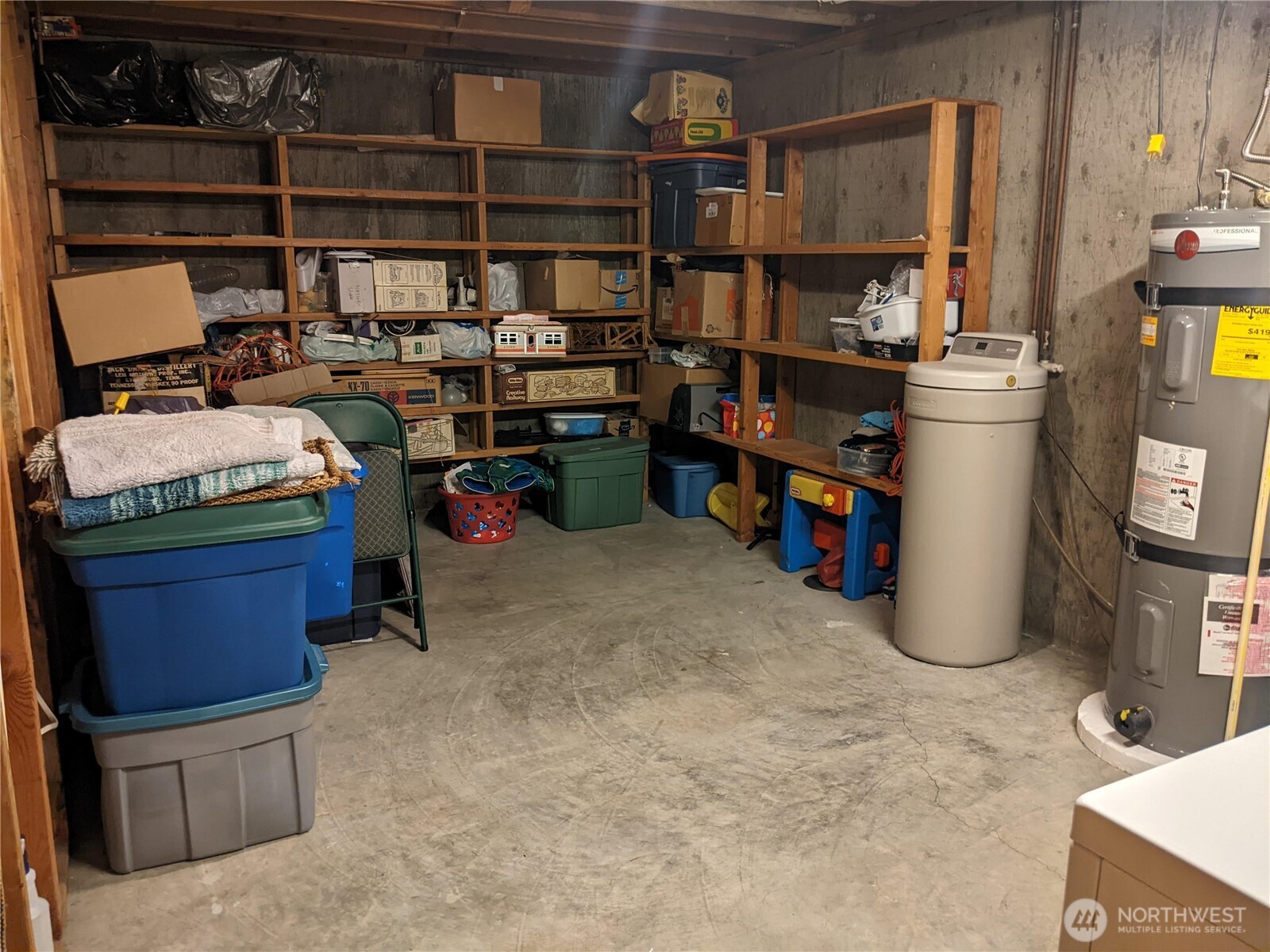 624 Daniels Drive Property Photo 23