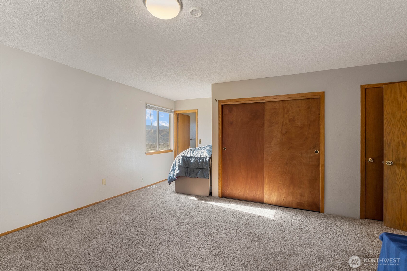 624 Daniels Drive Property Photo 25