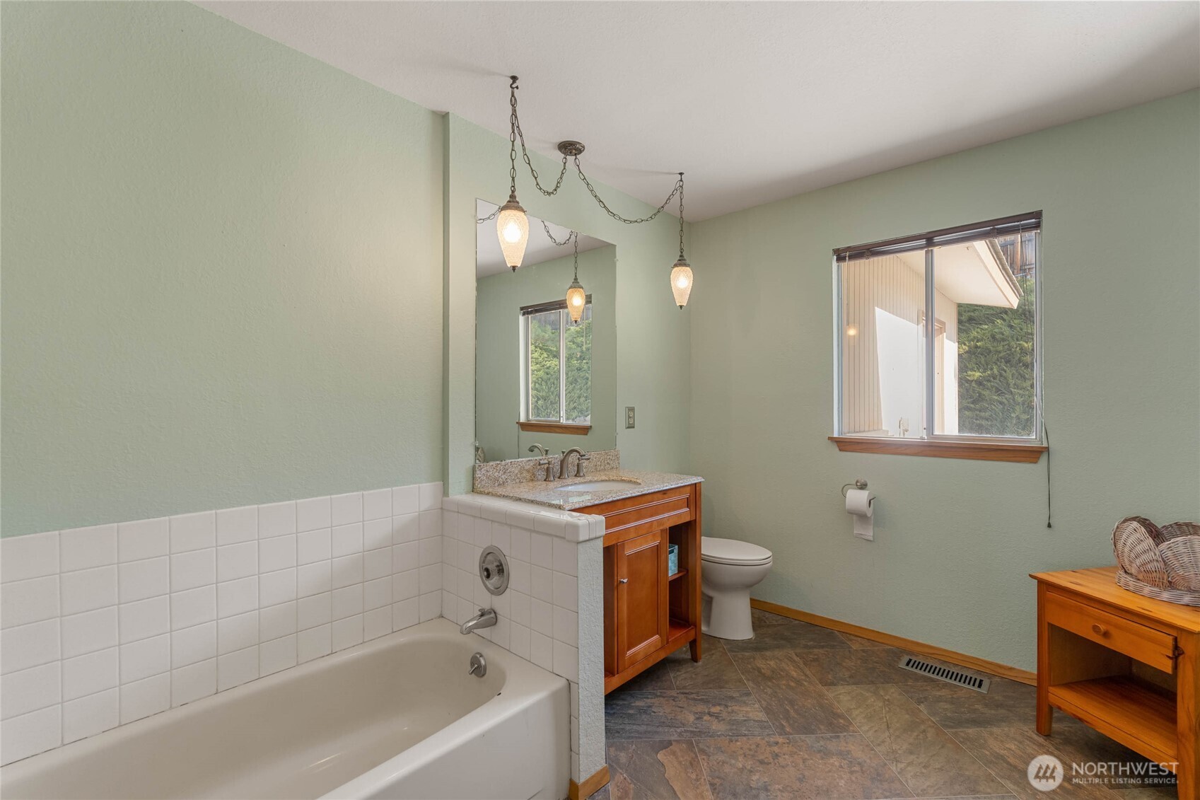 624 Daniels Drive Property Photo 31