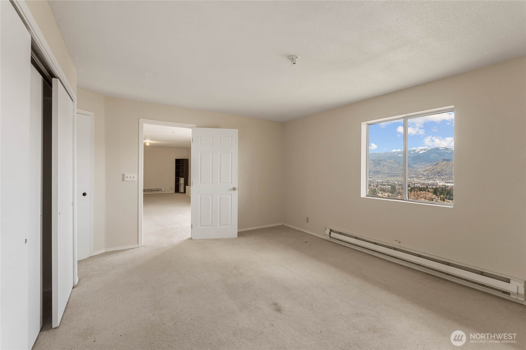 624 Daniels Drive Property Photo 36