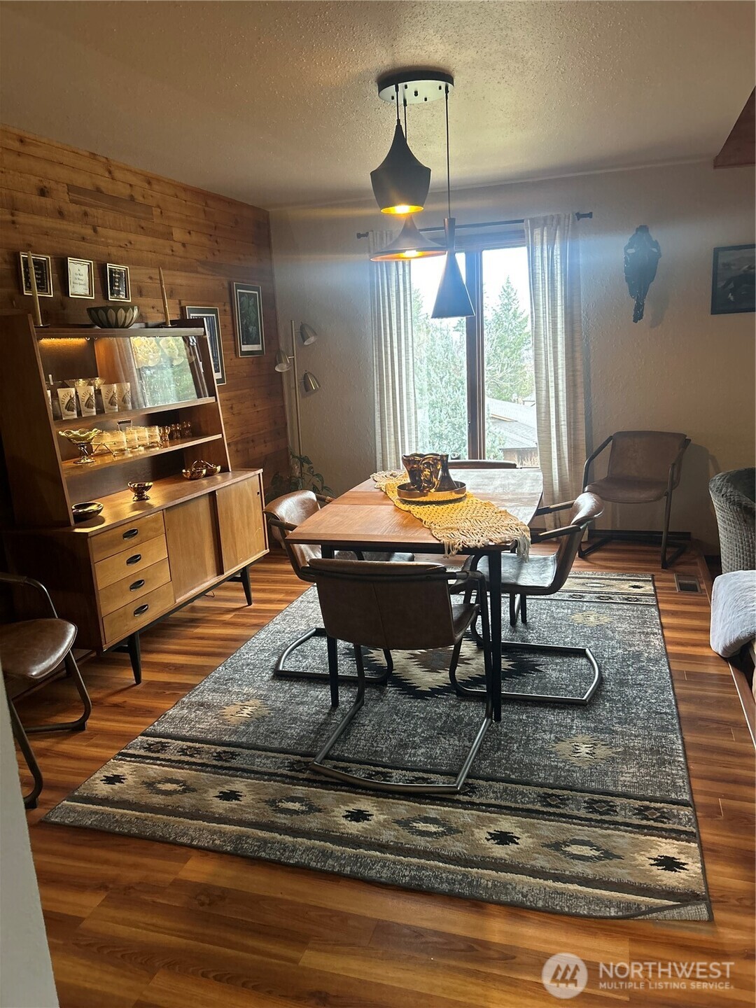 190 Hennepin Property Photo 12