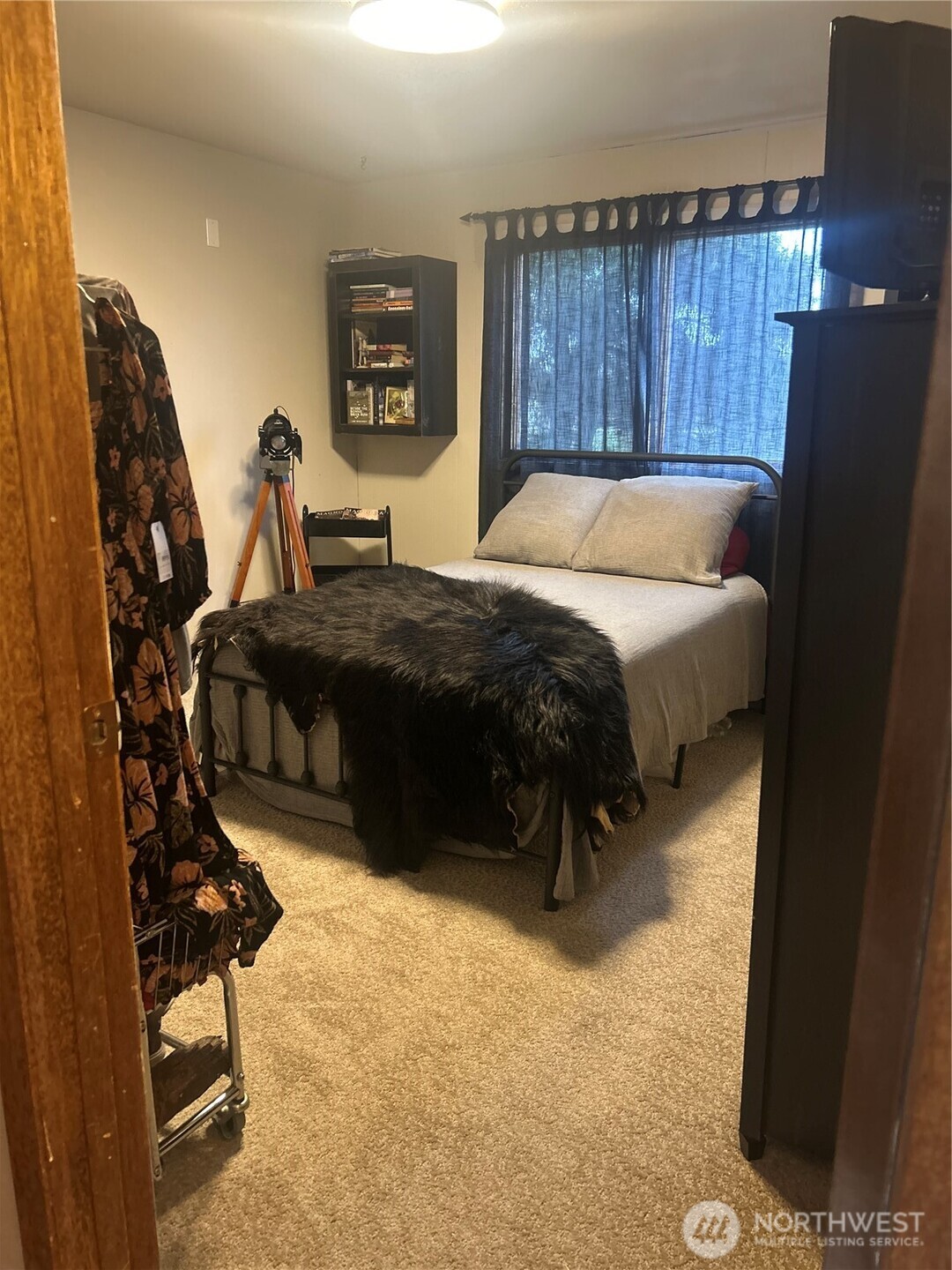 190 Hennepin Property Photo 33