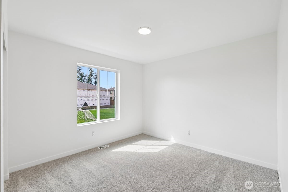 8538 42nd Place Es73 Property Photo 27
