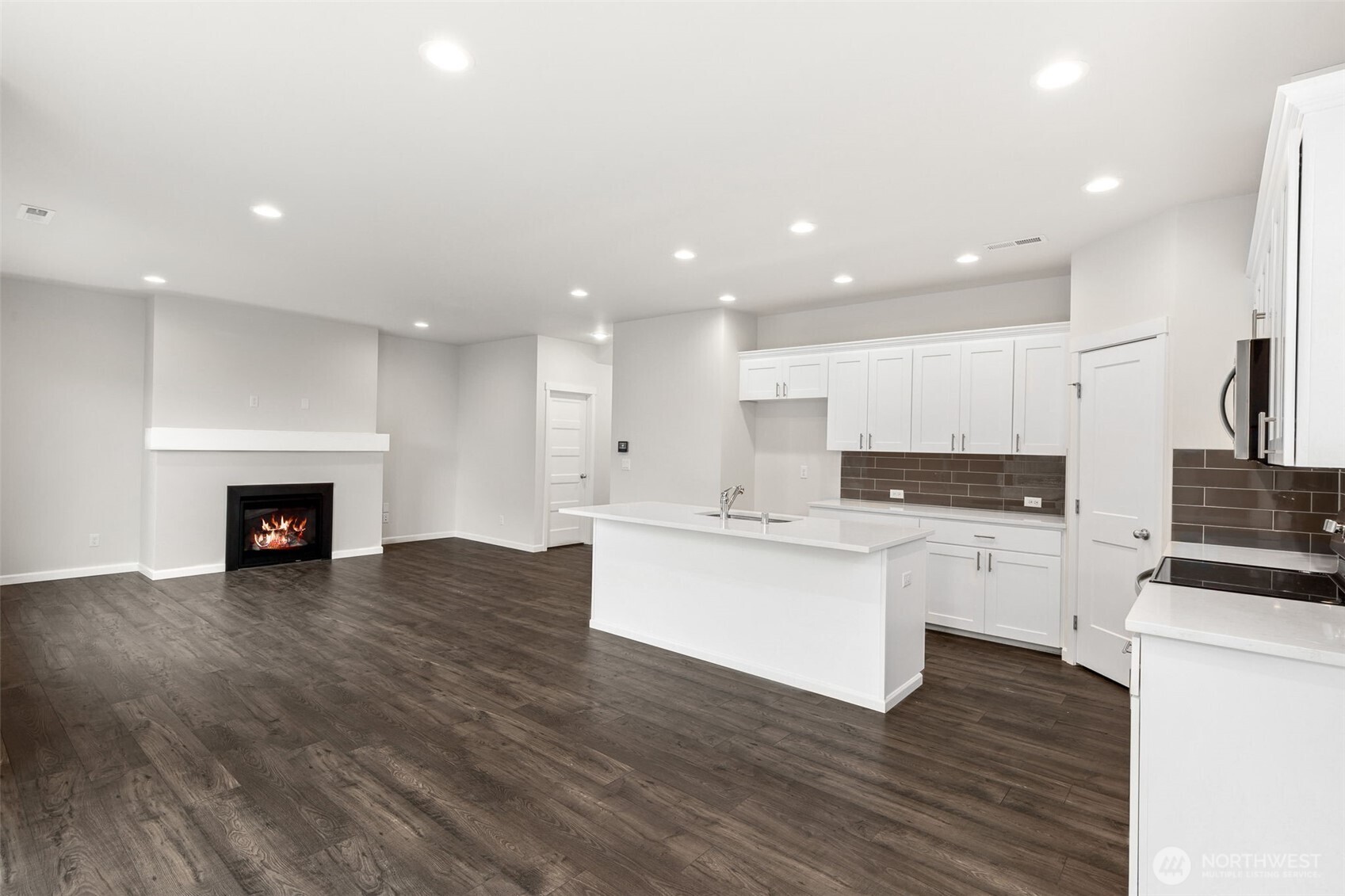 27106 30th Place 28 Property Photo 13