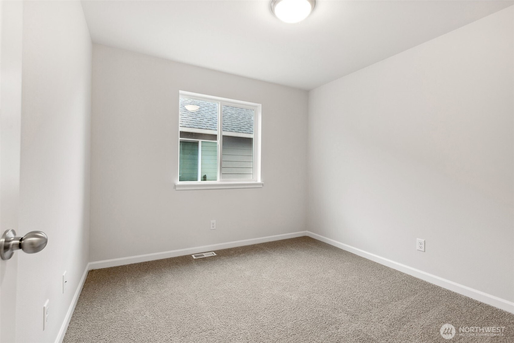 27106 30th Place 28 Property Photo 24