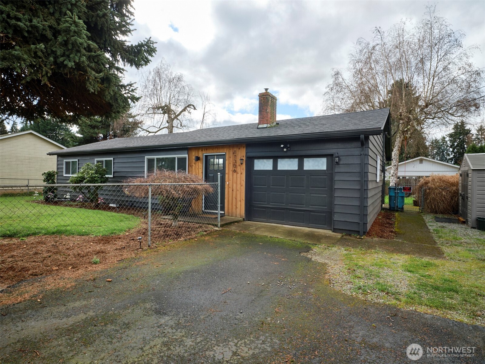 11306 Ne 54th Avenue Property Photo 4