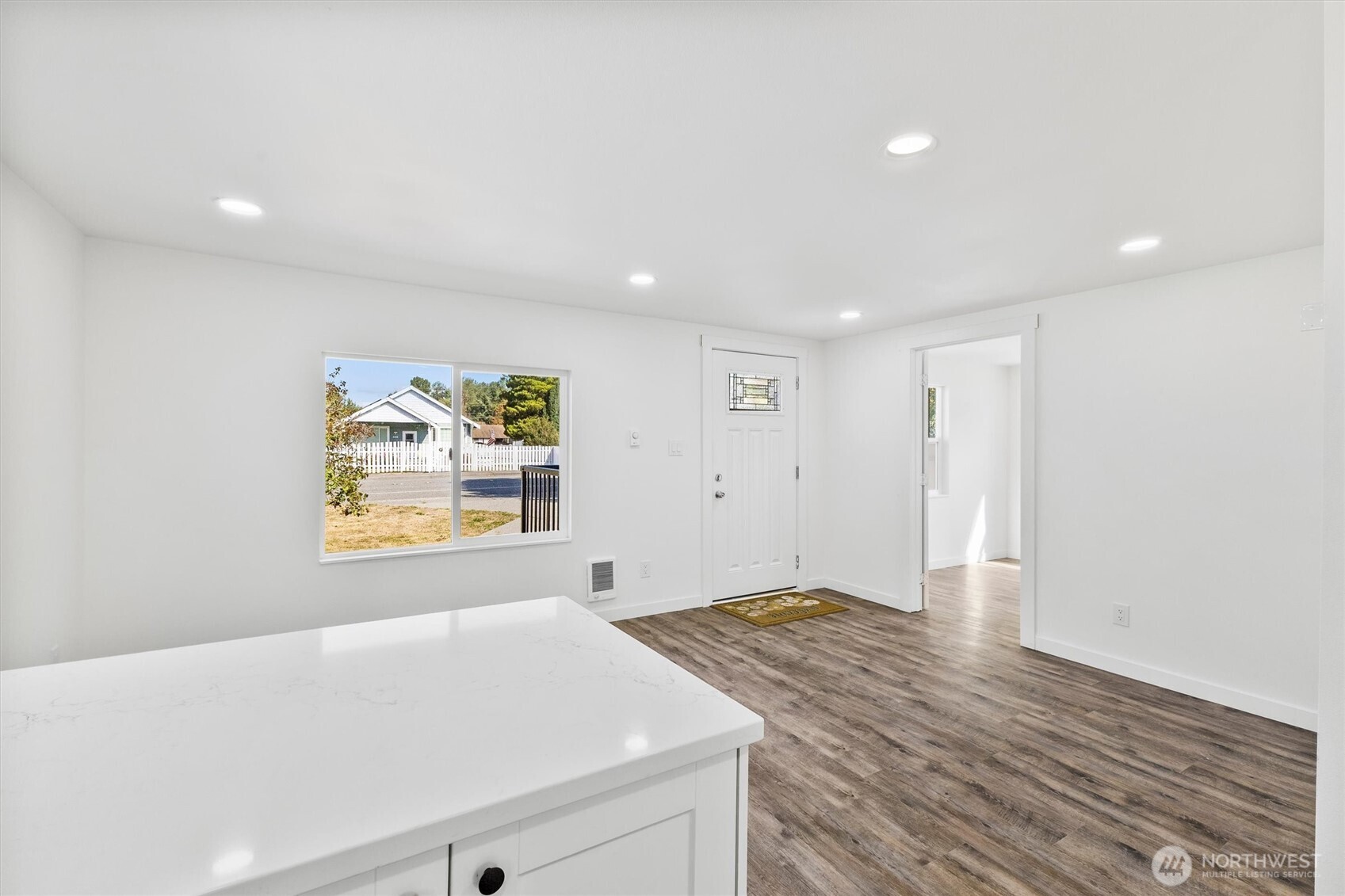 437 D Street Property Photo 9