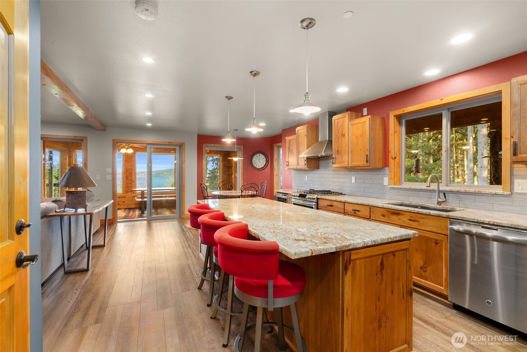 12511 Cole Point Drive Property Photo 8