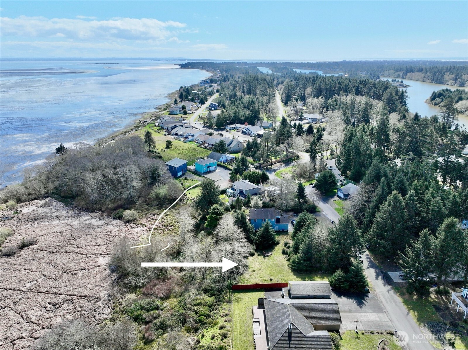 126 Olympic View Avenue Property Photo 7