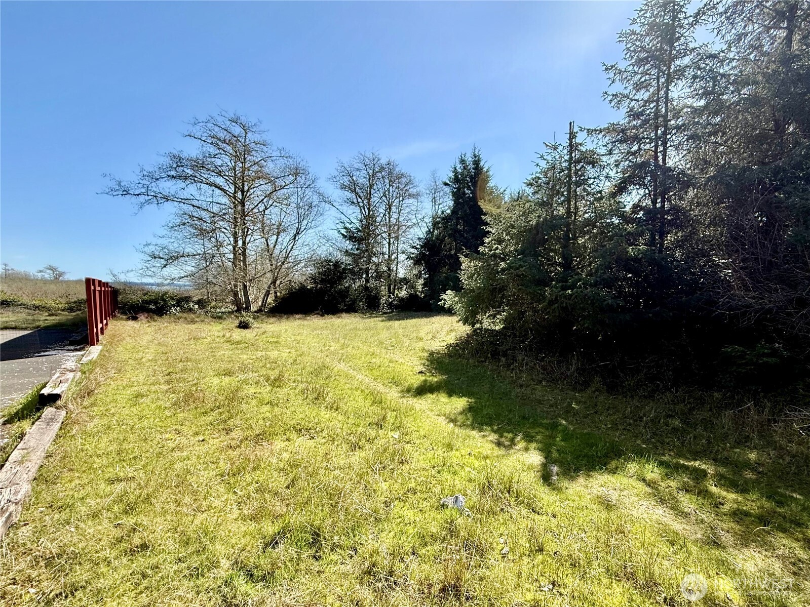 126 Olympic View Avenue Property Photo 10